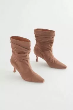 Next Signature Mittelhohe Lederstiefel Mit Kitten-Heel-Absatz -Winterschuhe Verkaufs-Shop T86332s5