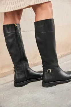 Next Forever Comfort® Kniehohe Lederstiefel Mit Flachem Absatz -Winterschuhe Verkaufs-Shop U41 527s3